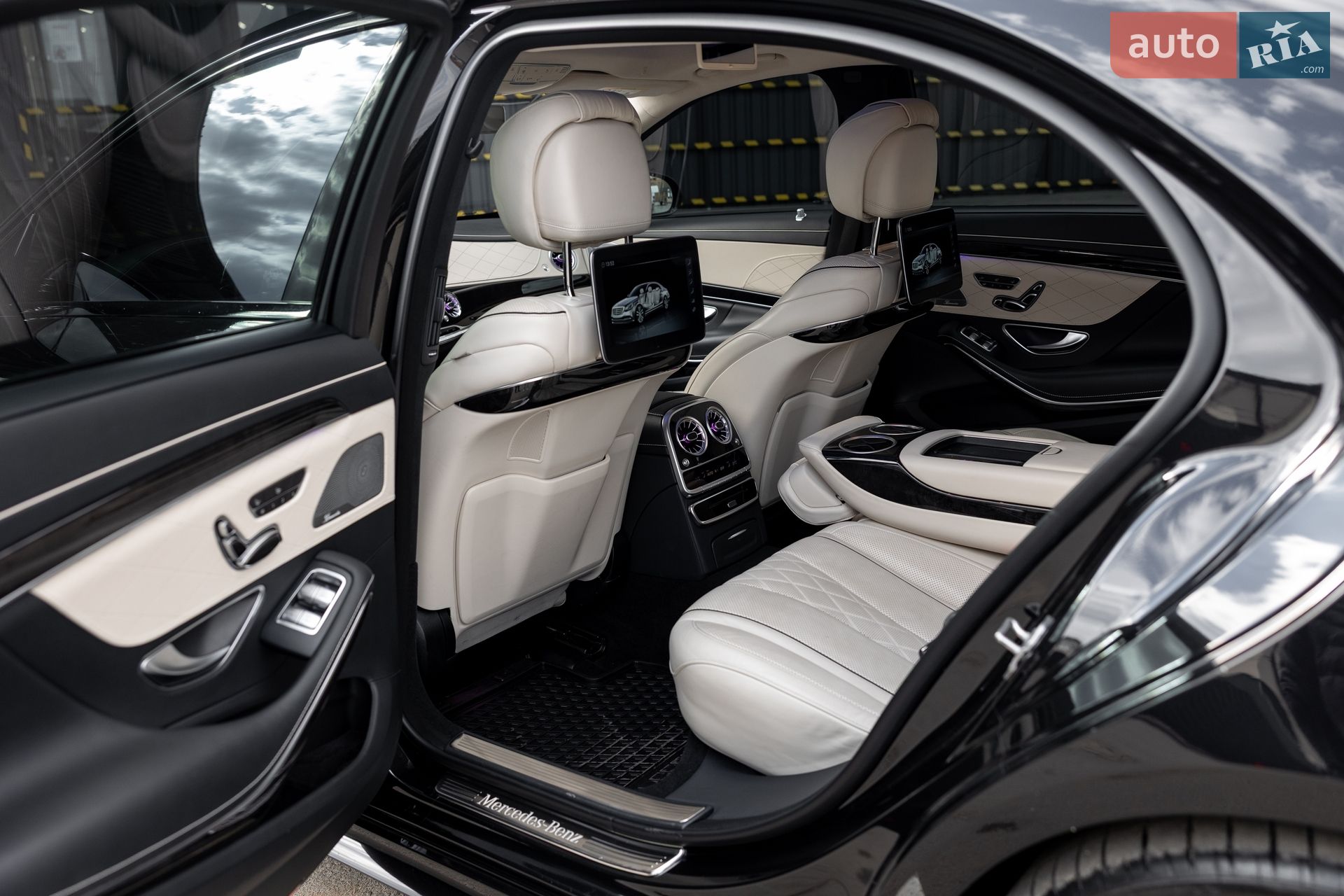 Mercedes-Benz S-Class 2017 VIN WDD2221581A390673 фото оголошення 19 з 72