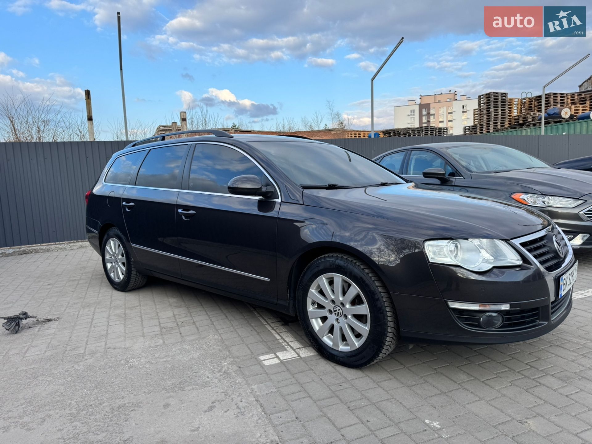 Volkswagen Passat 2010 VIN WVWZZZ3CZAE150742 фото оголошення 16 з 53