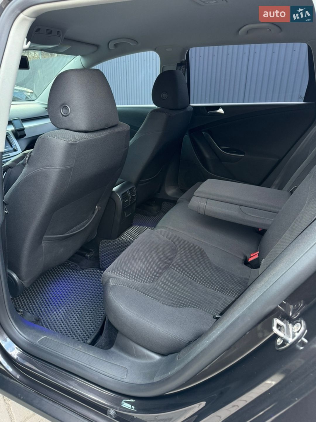 Volkswagen Passat 2010 VIN WVWZZZ3CZAE150742 фото оголошення 45 з 53