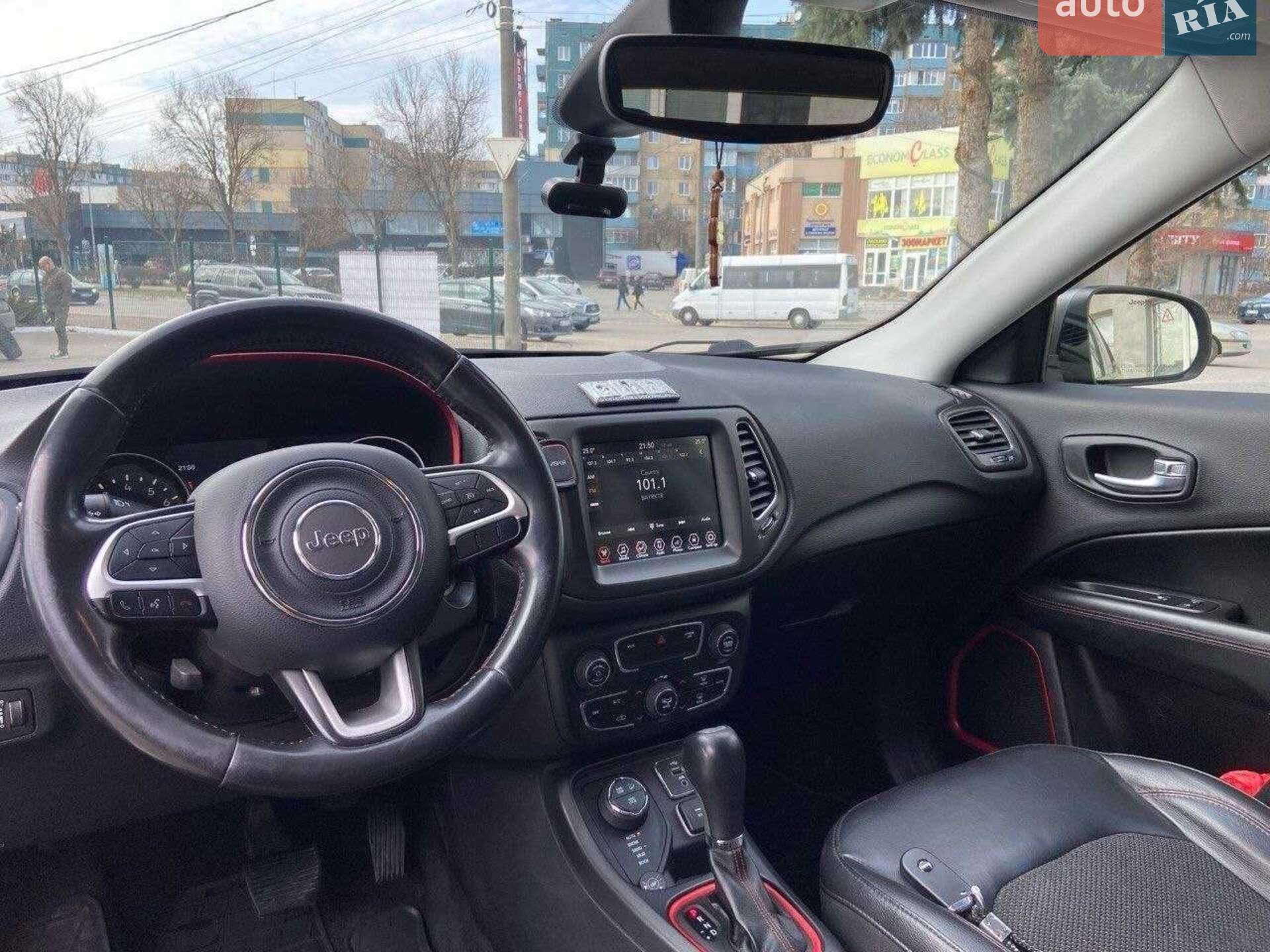 JEEP COMPASS 2018 VIN 3C4NJDDB5JT465528 фото оголошення 8 з 11
