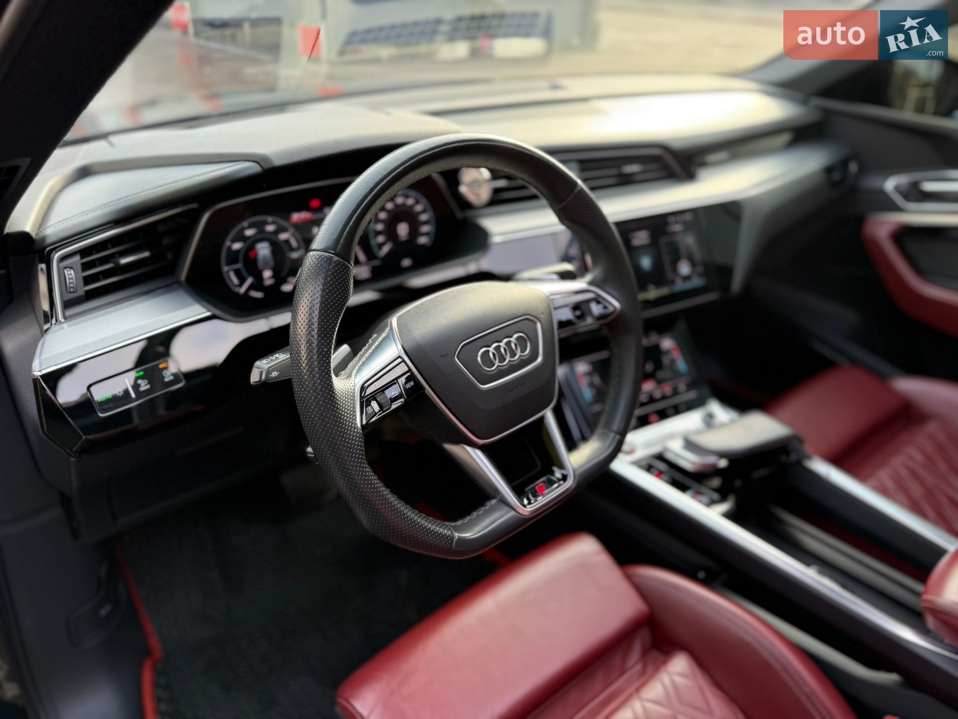 Audi e-tron S Sportback 2021 VIN WAUZZZGE7NB015638 фото оголошення 47 з 68