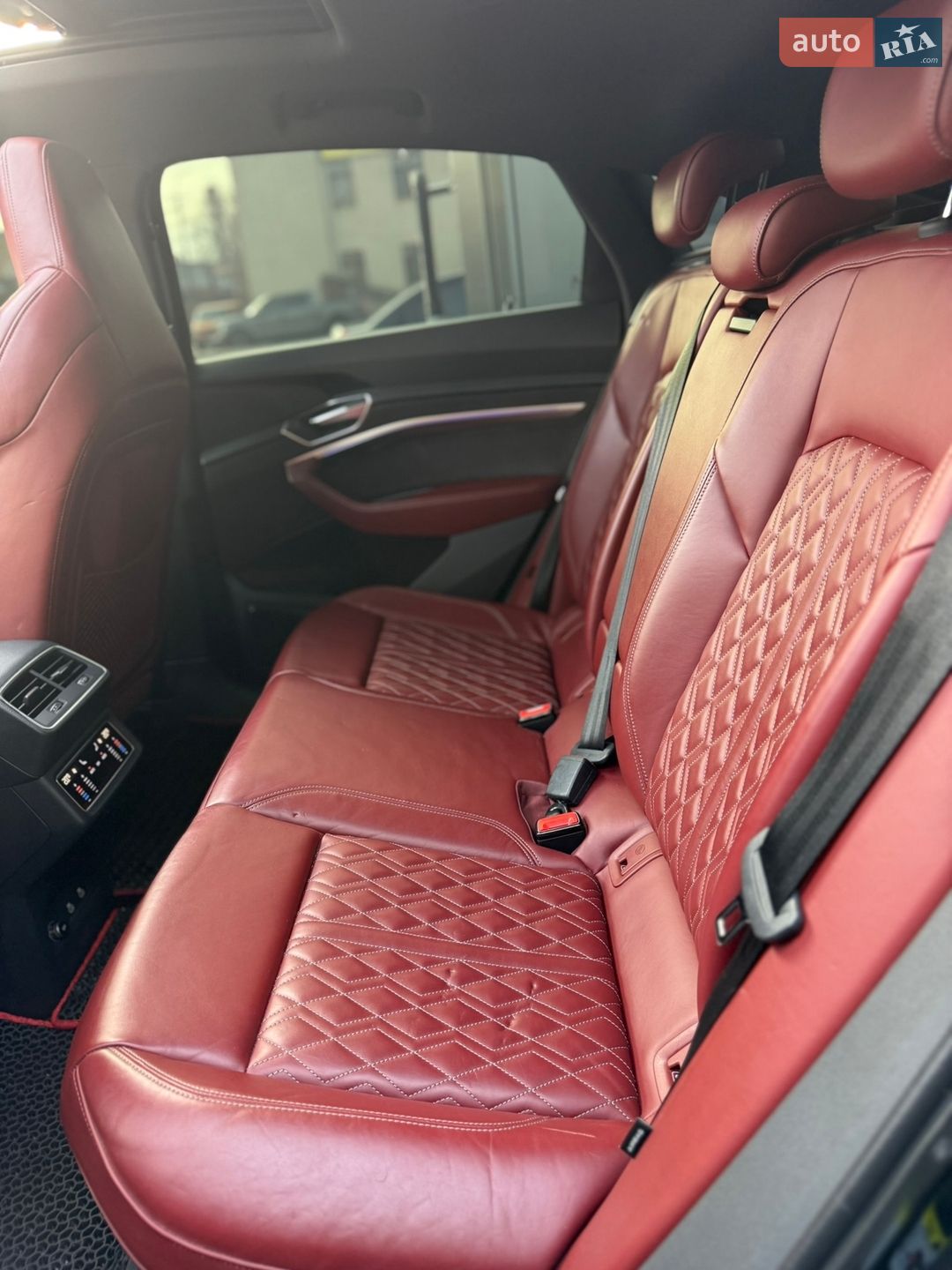 Audi e-tron S Sportback 2021 VIN WAUZZZGE7NB015638 фото оголошення 50 з 68
