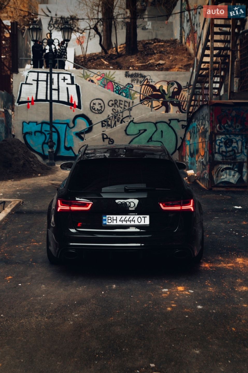 Audi RS6 2016 VIN WUAZZZ4G6GN905531 фото оголошення 112 з 120