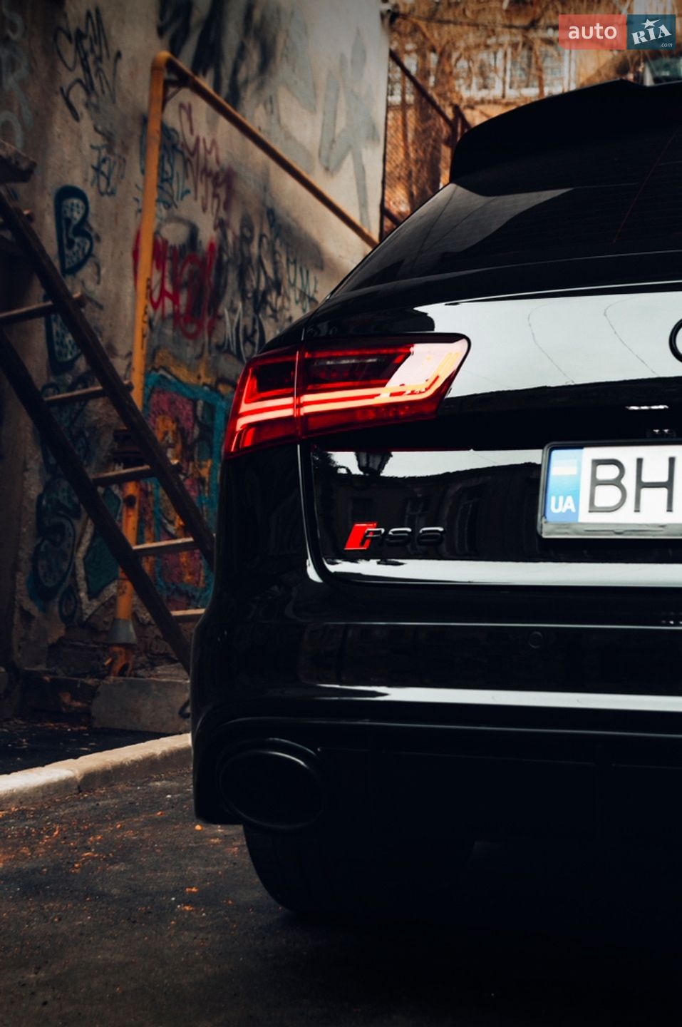 Audi RS6 2016 VIN WUAZZZ4G6GN905531 фото оголошення 114 з 120