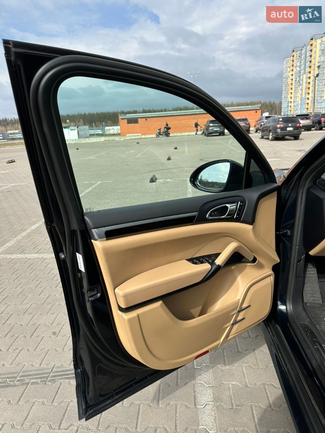 Porsche Cayenne 2015 VIN WP1ZZZ92ZGKA10839 фото оголошення 9 з 22