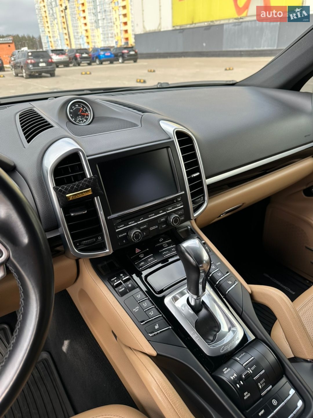 Porsche Cayenne 2015 VIN WP1ZZZ92ZGKA10839 фото оголошення 18 з 22