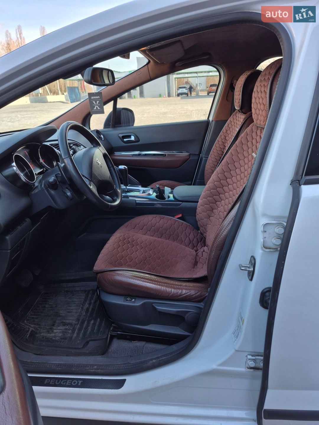 Peugeot 3008 2014 VIN VF30U9HD8ES234081 фото оголошення 17 з 41