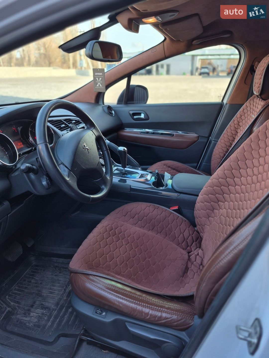 Peugeot 3008 2014 VIN VF30U9HD8ES234081 фото оголошення 18 з 41