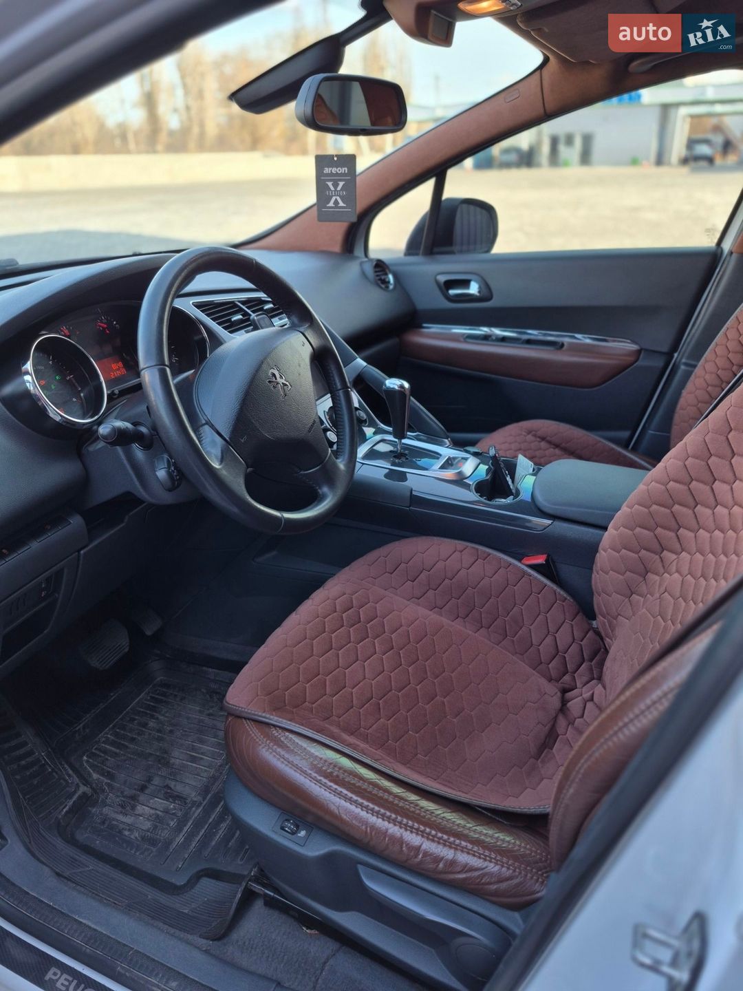 Peugeot 3008 2014 VIN VF30U9HD8ES234081 фото оголошення 16 з 41