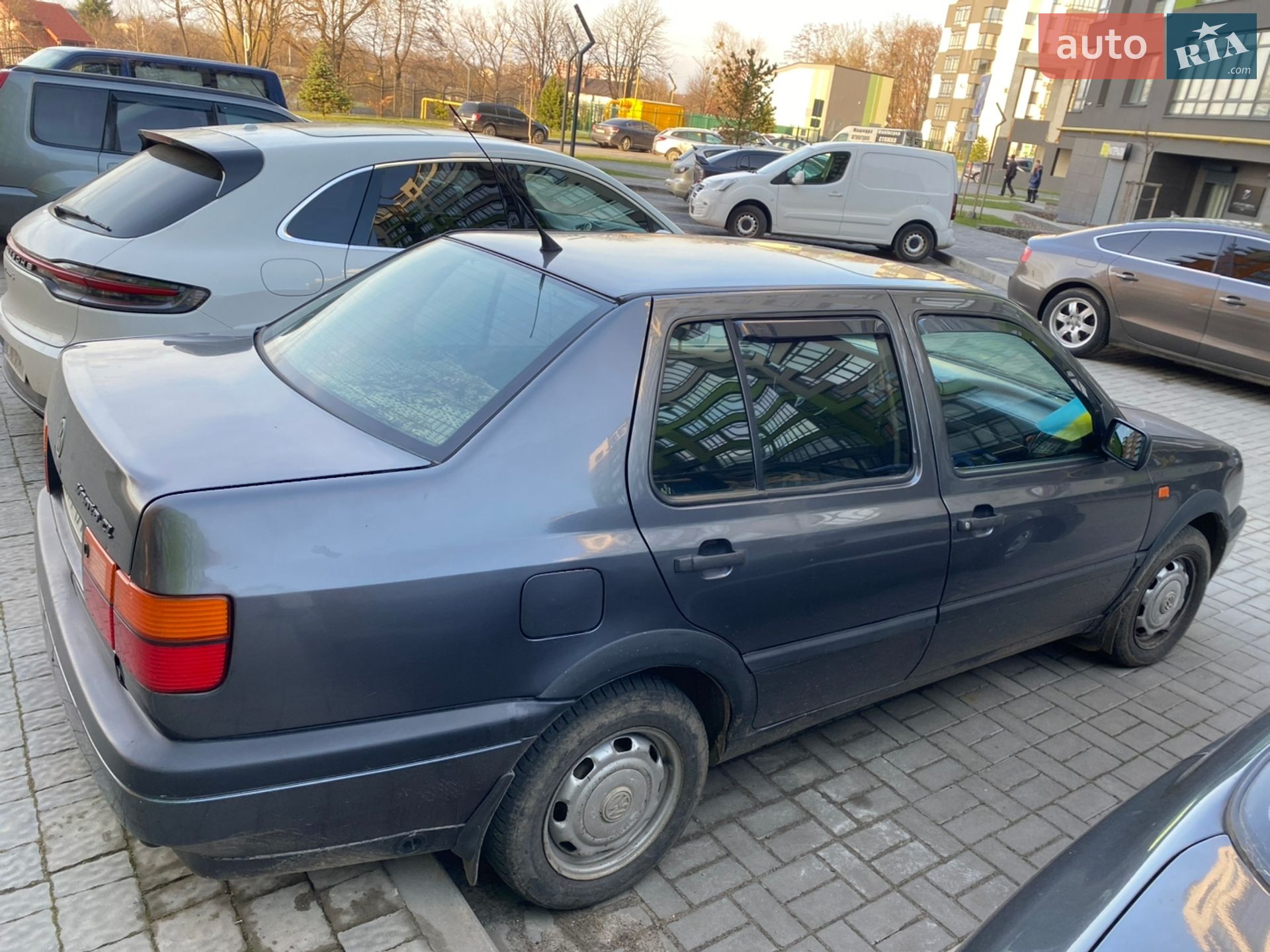 Volkswagen Vento 1993 VIN WVWZZZ1HZPW473794 фото оголошення 5 з 9