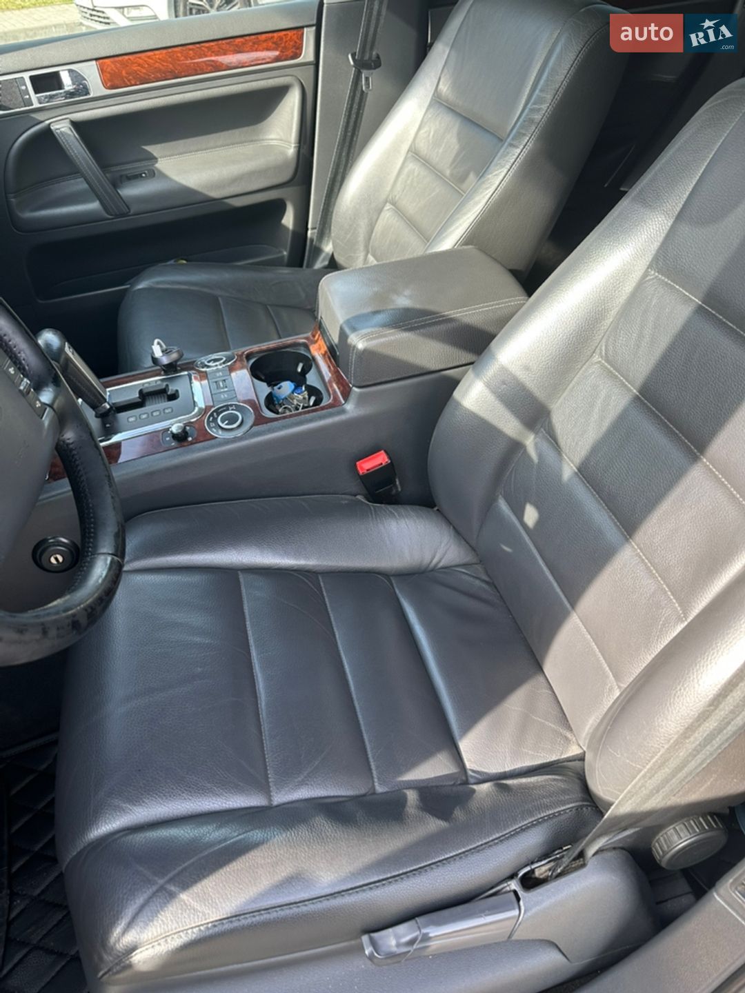 Volkswagen Touareg 2008 VIN WVGZZZ7LZ9Z000148 фото оголошення 7 з 13