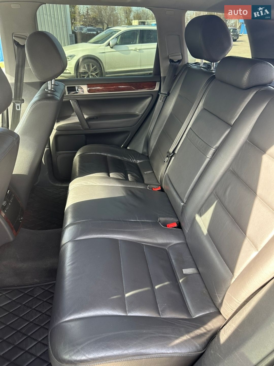 Volkswagen Touareg 2008 VIN WVGZZZ7LZ9Z000148 фото оголошення 9 з 13