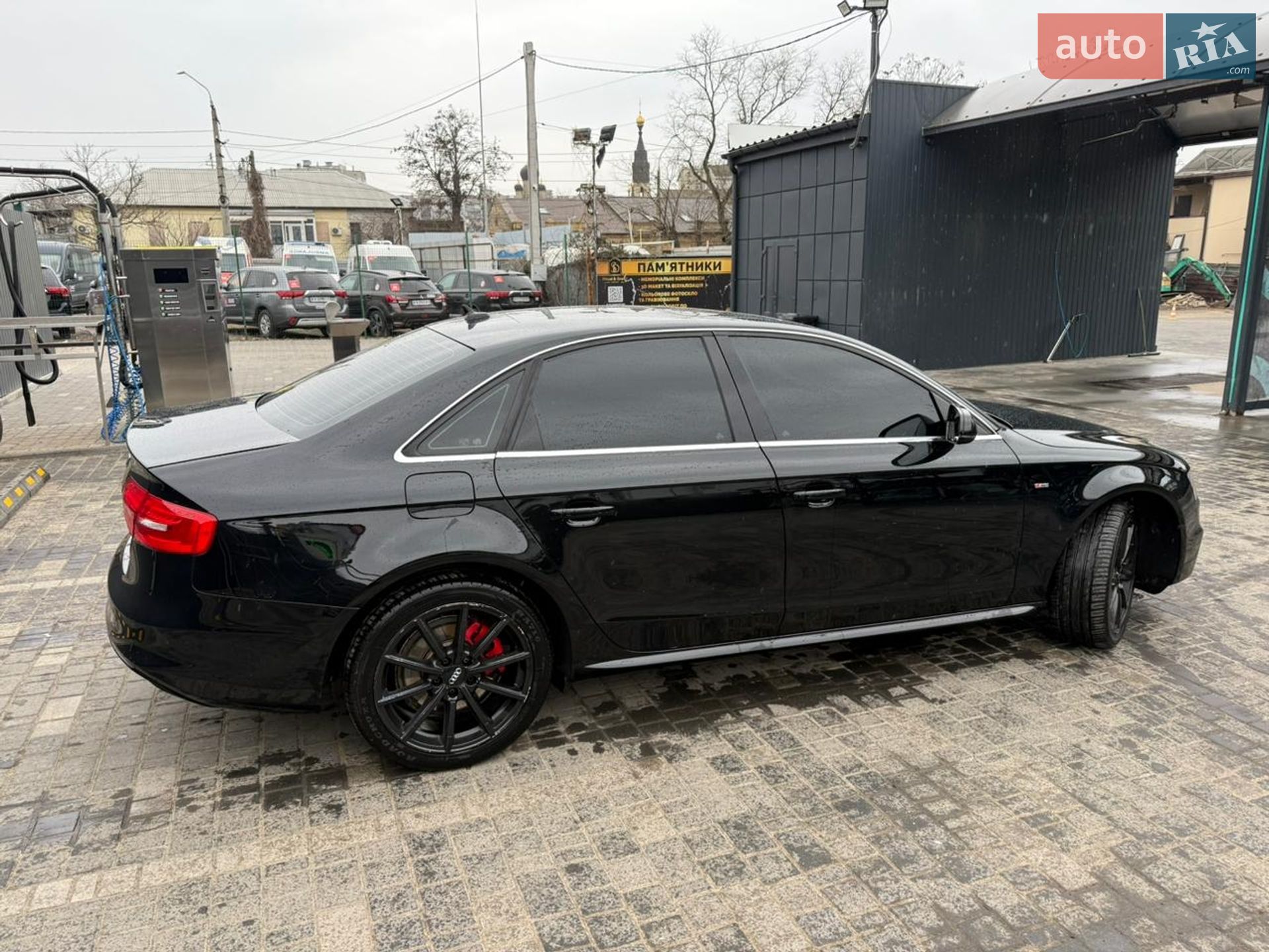 Audi A4 2015 VIN WAUBFAFL1GN004969 фото оголошення 3 з 16