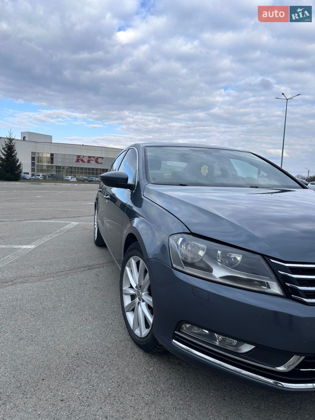 Volkswagen Passat 2014 VIN WVWZZZ3CZEE162013 фото оголошення 4 з 16