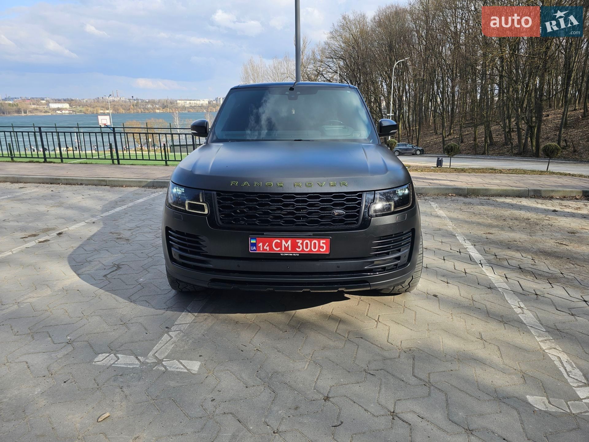Land Rover Range Rover 2018 VIN SALGS2SVXJA399422 фото оголошення 9 з 56