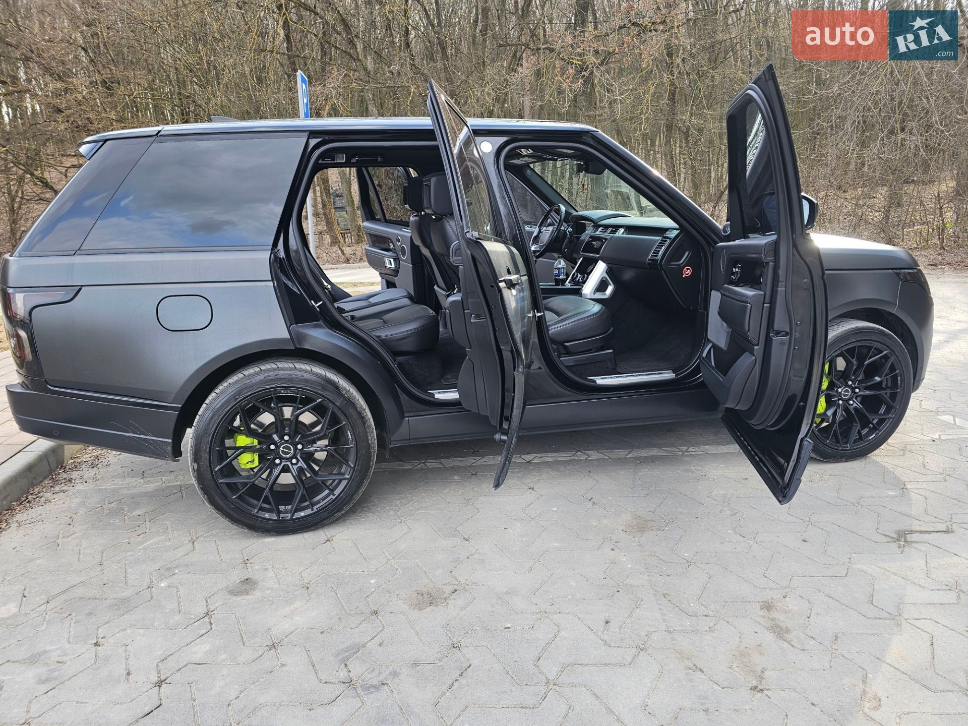 Land Rover Range Rover 2018 VIN SALGS2SVXJA399422 фото оголошення 18 з 56