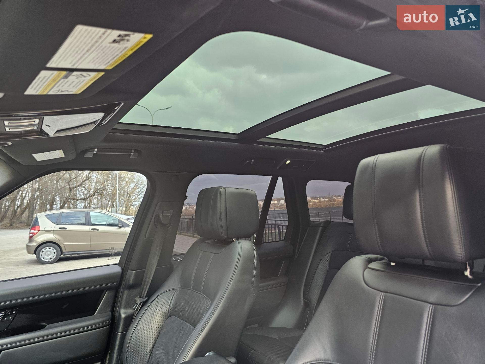 Land Rover Range Rover 2018 VIN SALGS2SVXJA399422 фото оголошення 47 з 56
