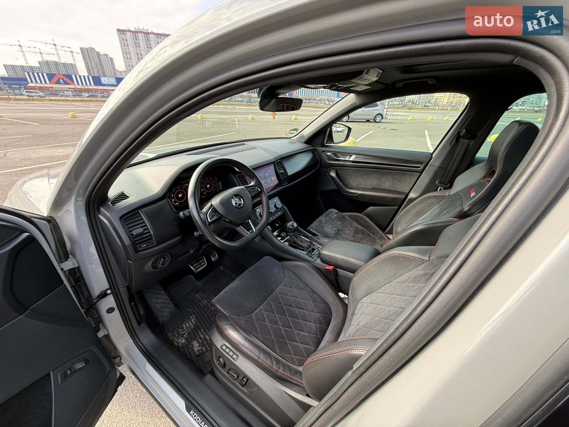Skoda Kodiaq 2019 VIN TMBLM9NS4K8067690 фото оголошення 31 з 53