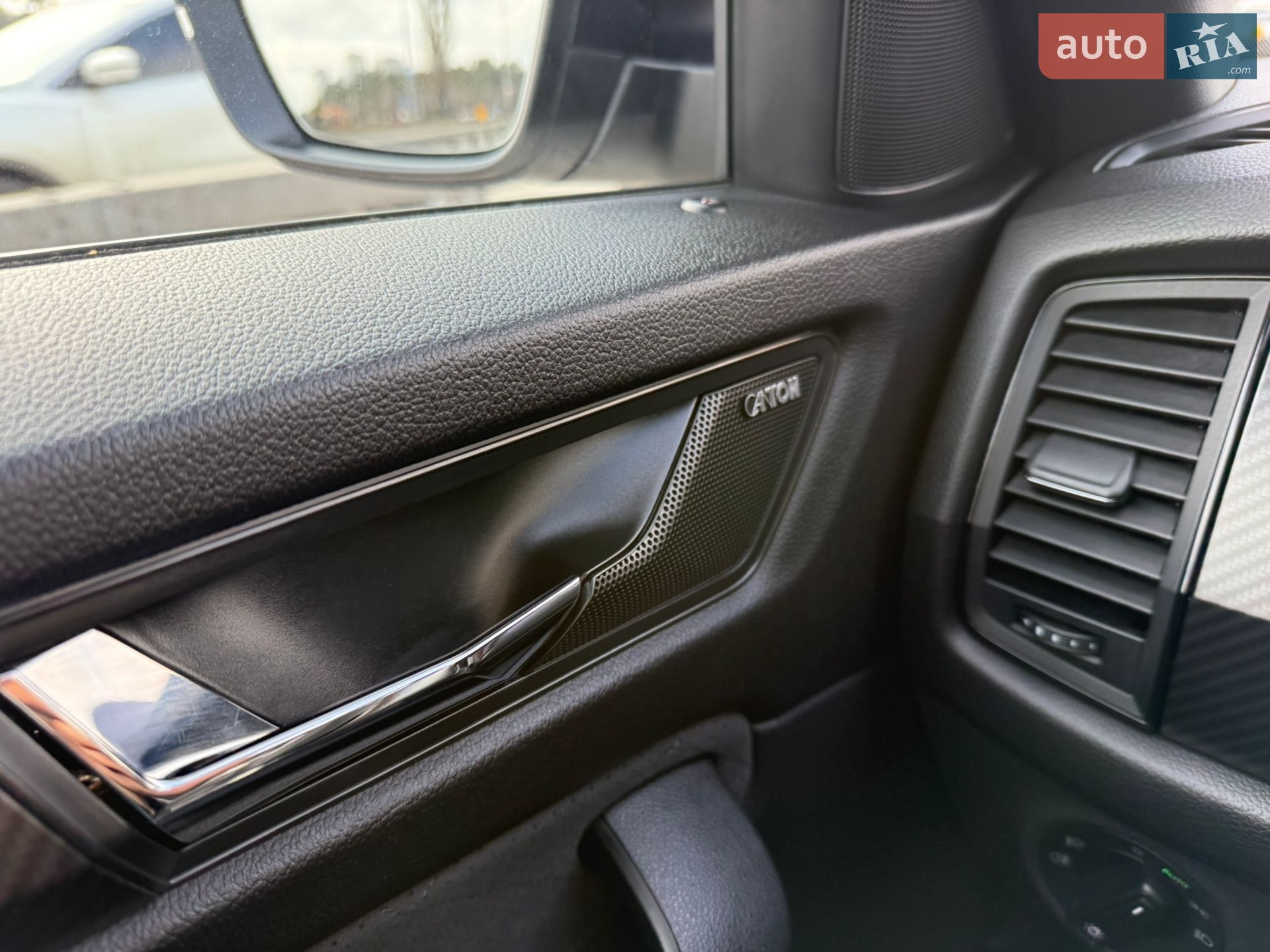Skoda Kodiaq 2019 VIN TMBLM9NS4K8067690 фото оголошення 42 з 53