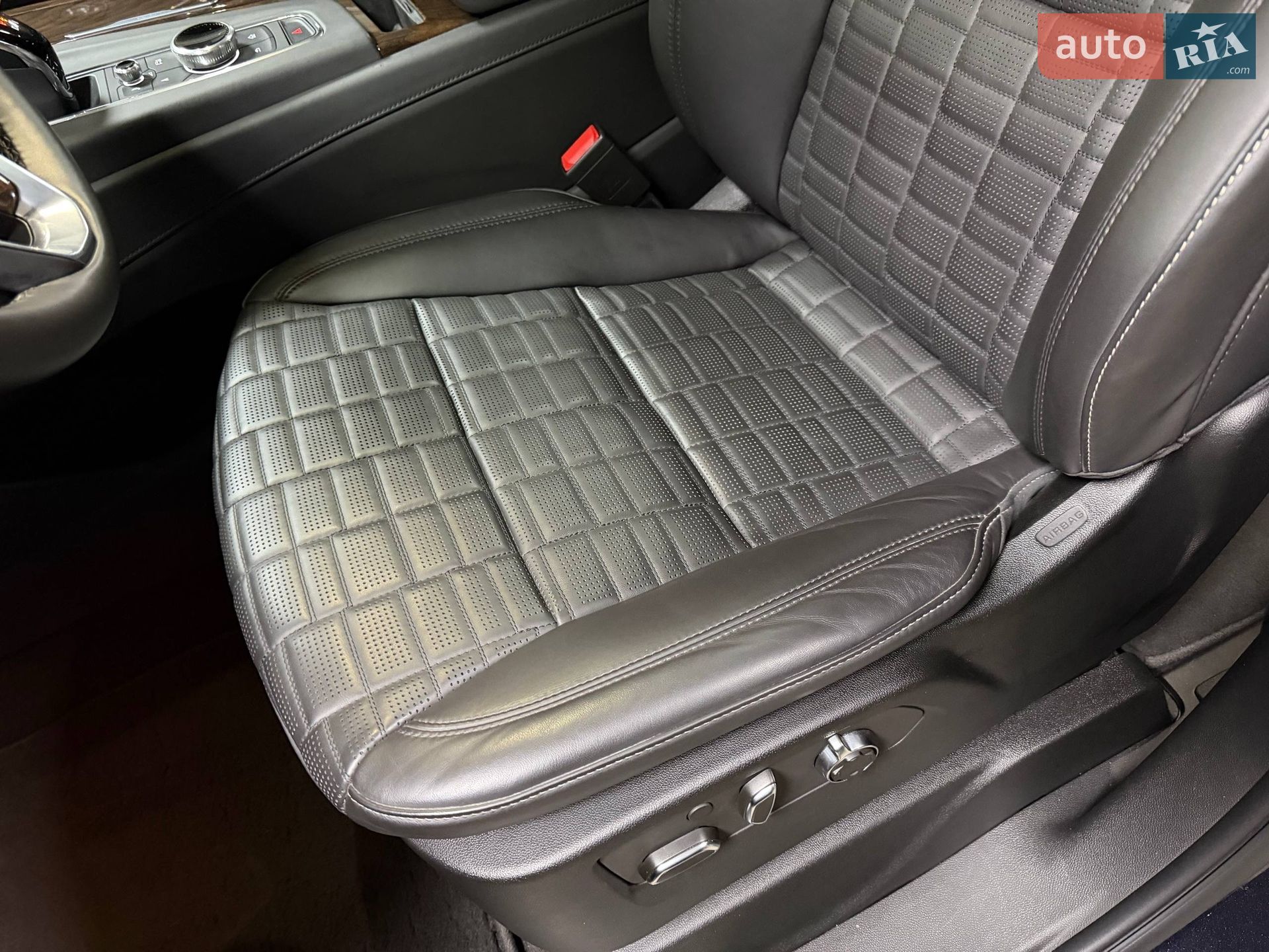 Cadillac Escalade 2022 VIN 1GYS47KL5NR350458 фото оголошення 50 з 123