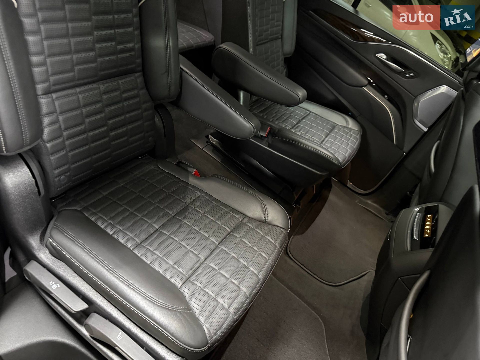 Cadillac Escalade 2022 VIN 1GYS47KL5NR350458 фото оголошення 78 з 123