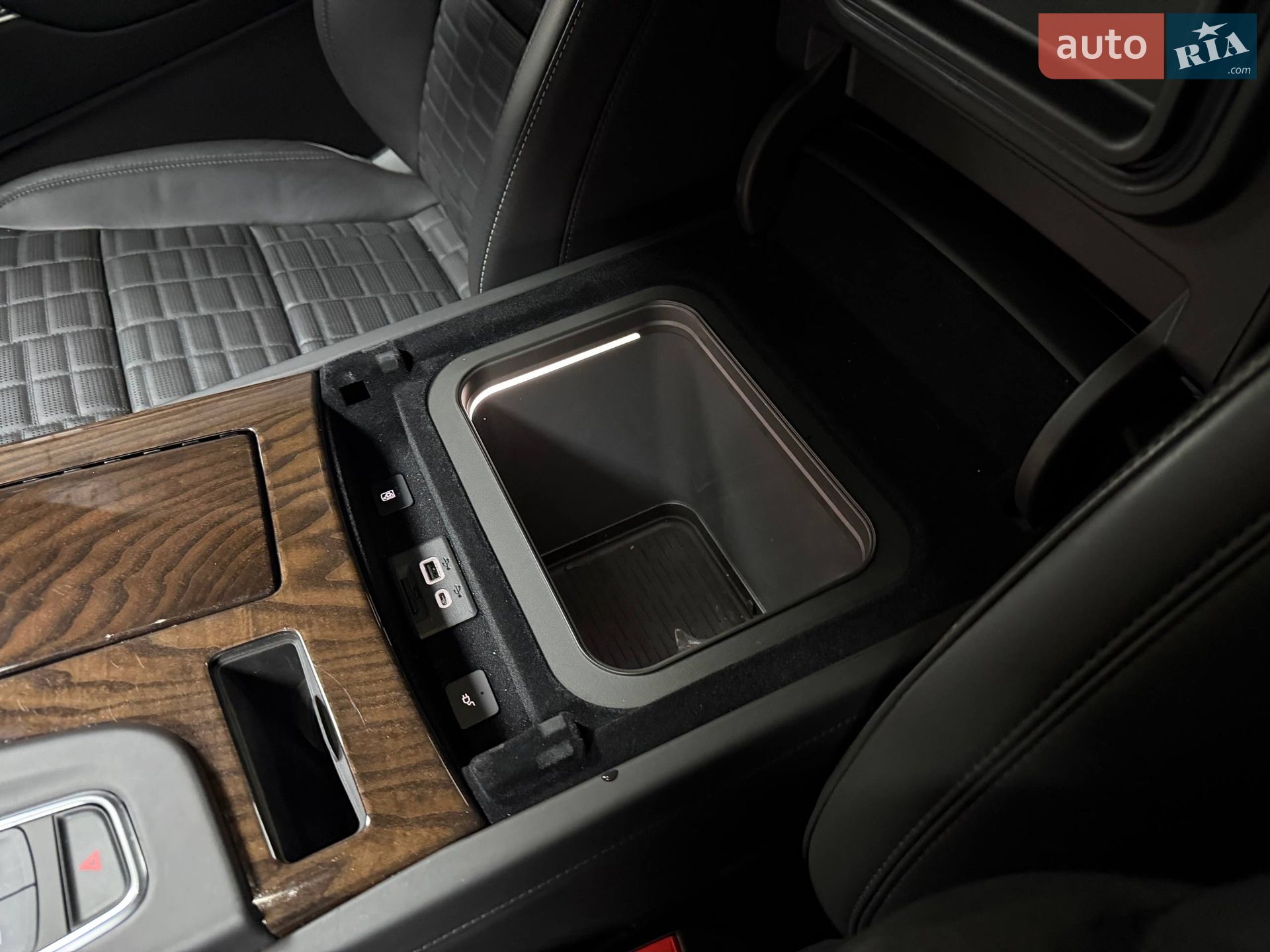 Cadillac Escalade 2022 VIN 1GYS47KL5NR350458 фото оголошення 98 з 123