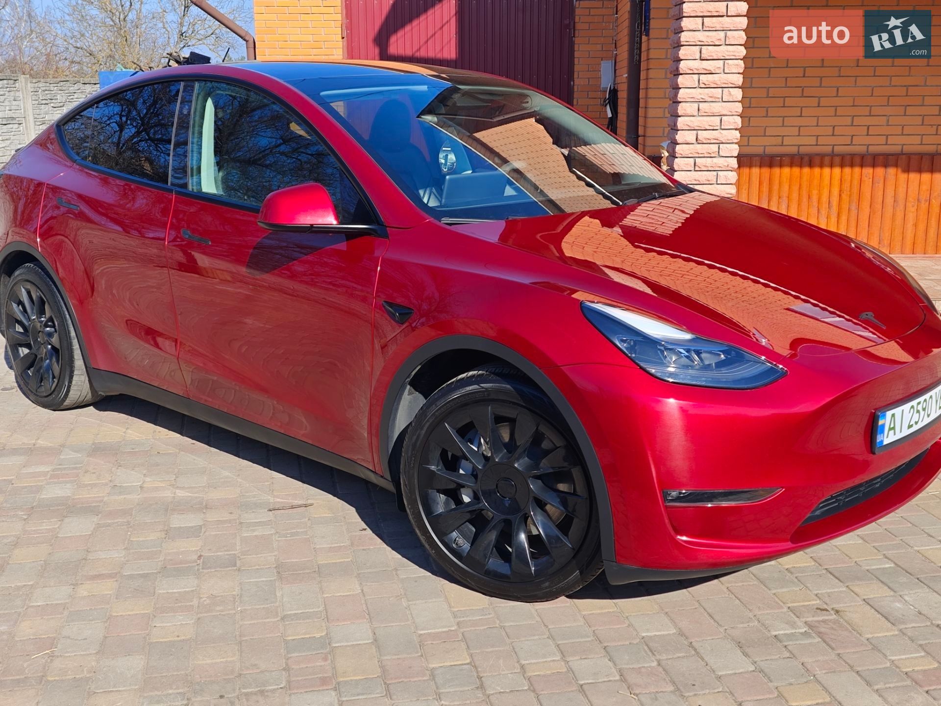 Tesla Model Y 2024 VIN 7SAYGAEEXRF056411 фото оголошення 70 з 74