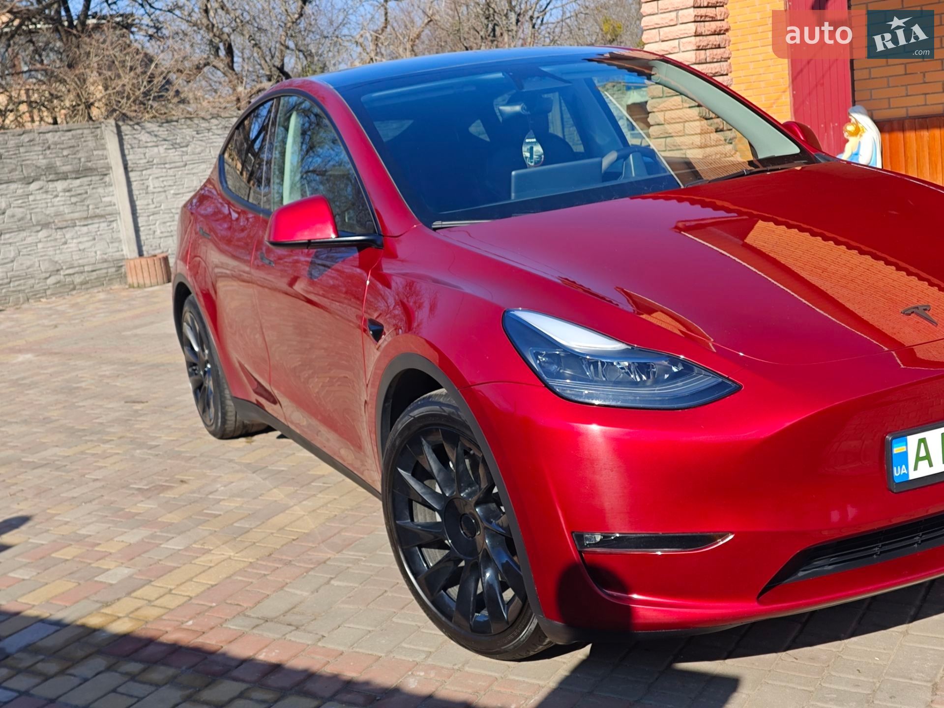 Tesla Model Y 2024 VIN 7SAYGAEEXRF056411 фото оголошення 71 з 74