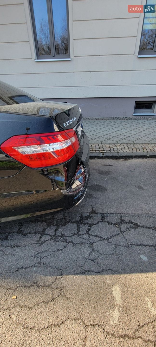 Mercedes-Benz E-Class 2012 VIN WDD2120821A698382 фото оголошення 4 з 19