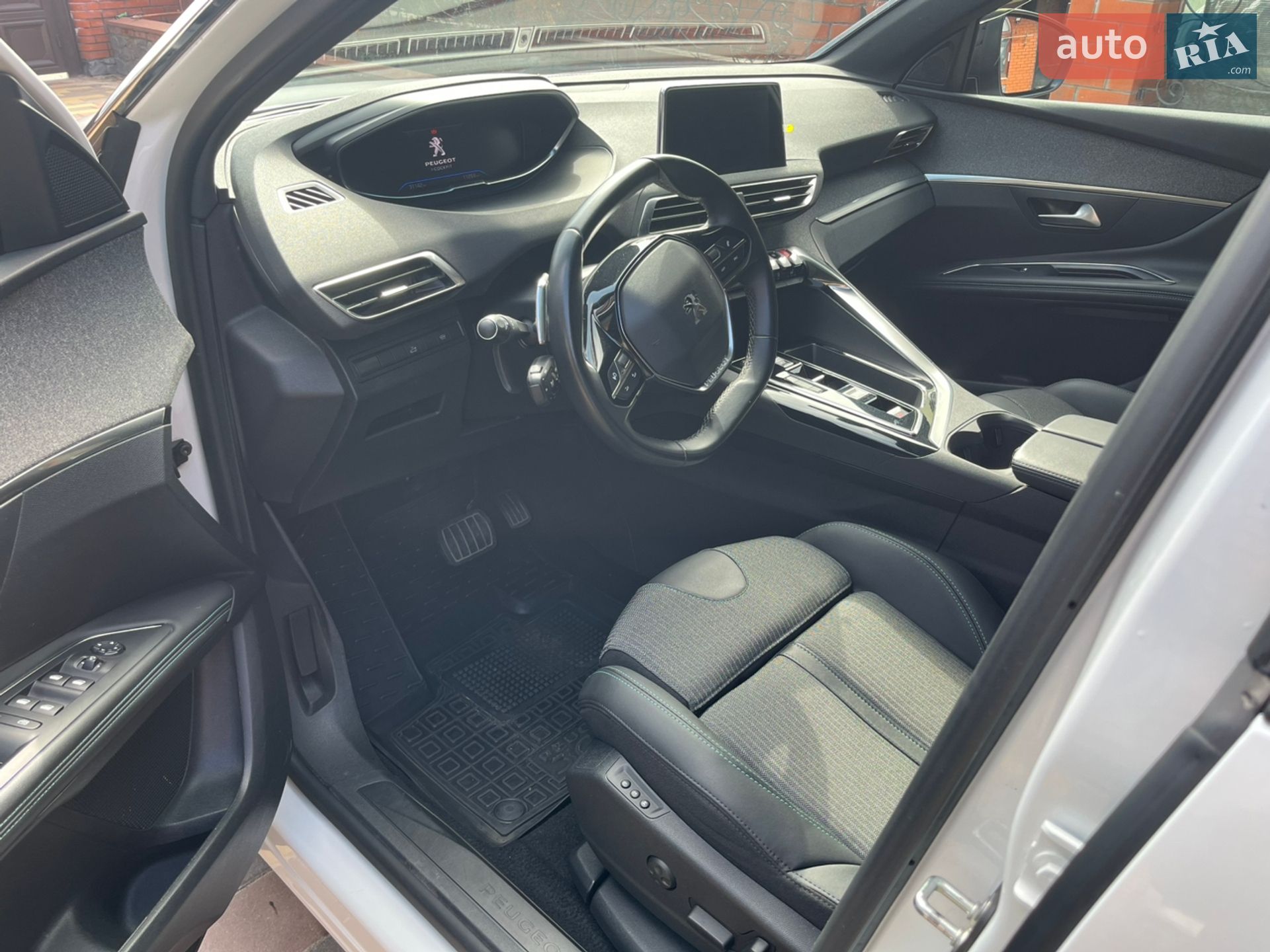 Peugeot 3008 2023 VIN VF3MCYHZUPS094026 фото оголошення 10 з 13
