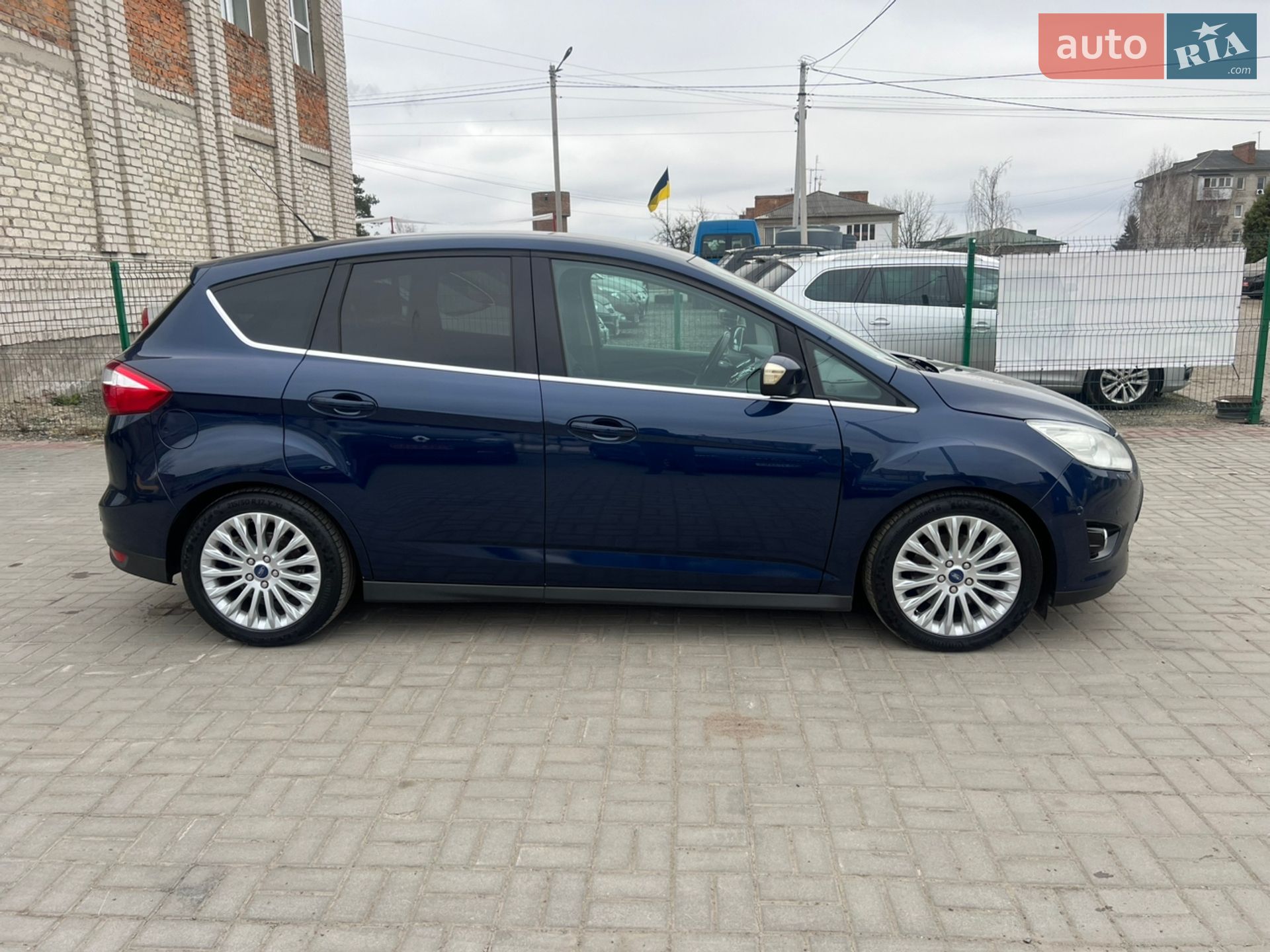 Ford C-Max 2011 VIN WF0JXXWPBJBS27003 фото оголошення 4 з 54