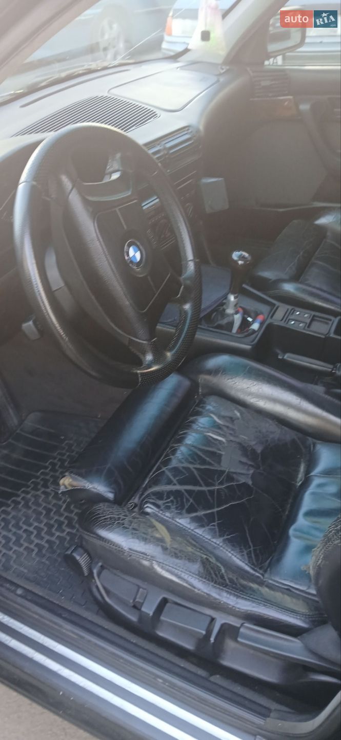 BMW 5 Series 1994 VIN WBAHD61020GJ82992 фото оголошення 3 з 13