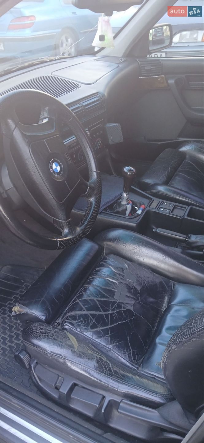 BMW 5 Series 1994 VIN WBAHD61020GJ82992 фото оголошення 7 з 13