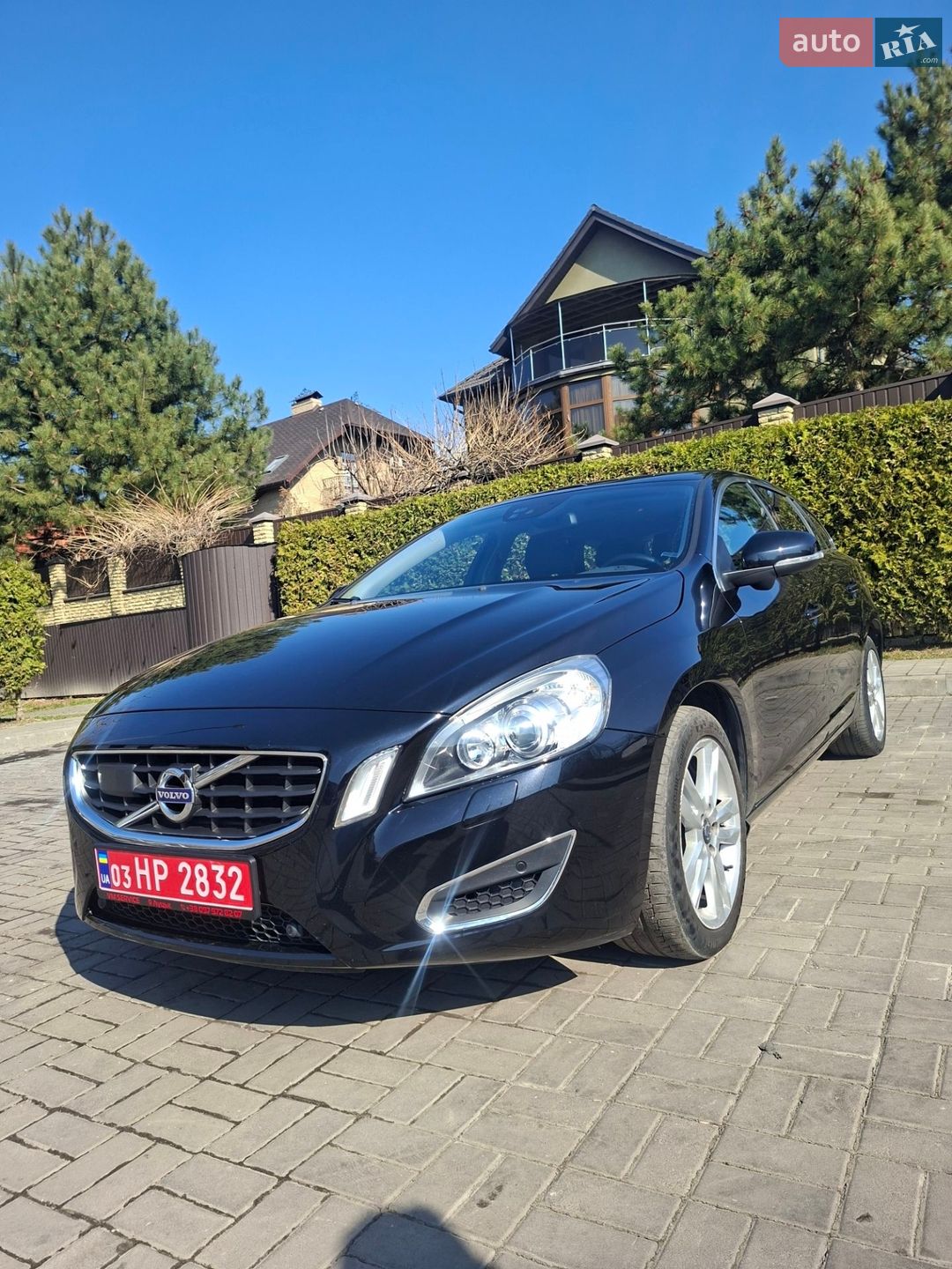 Volvo V60 2013 VIN YV1FW88A0D1139970 фото оголошення 4 з 36