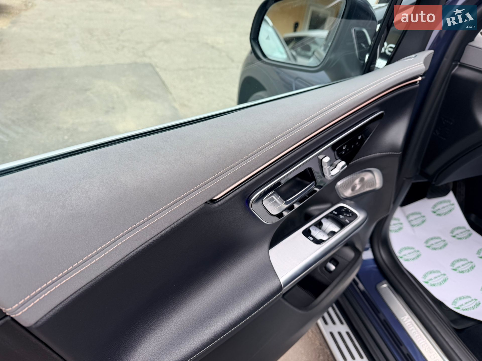 Mercedes-Benz EQE SUV 2023 VIN 4JGGM1CB2PA014830 фото оголошення 16 з 46