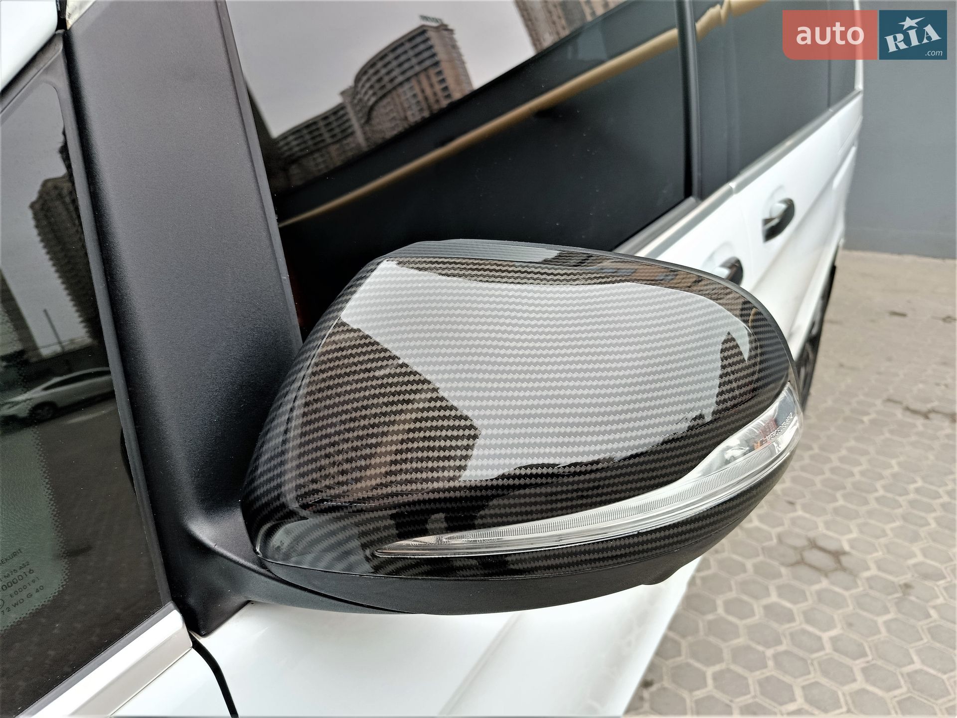 Mercedes-Benz V-Class 2015 VIN WDF44781313033493 фото оголошення 97 з 118