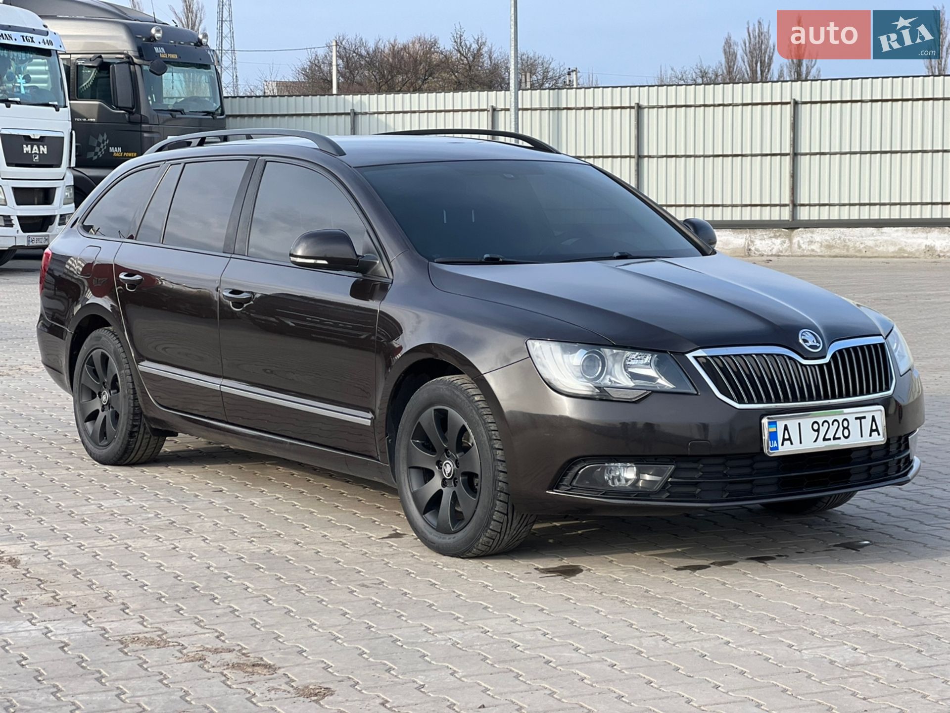 Skoda Superb 2014 VIN TMBJJ73T0E9035463 фото оголошення 4 з 26