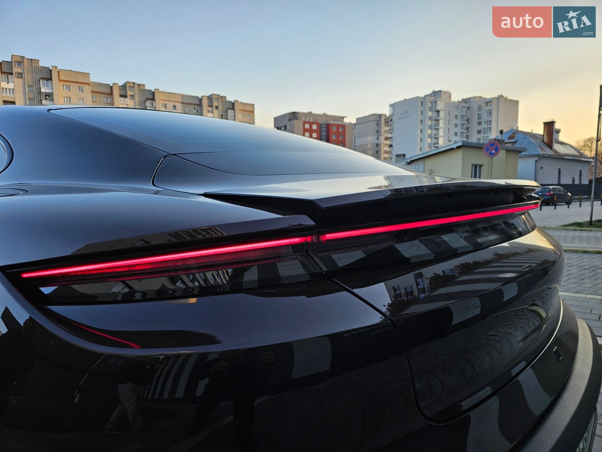 Porsche Taycan 2023 VIN WP0AB2Y11PSA35851 фото оголошення 10 з 11