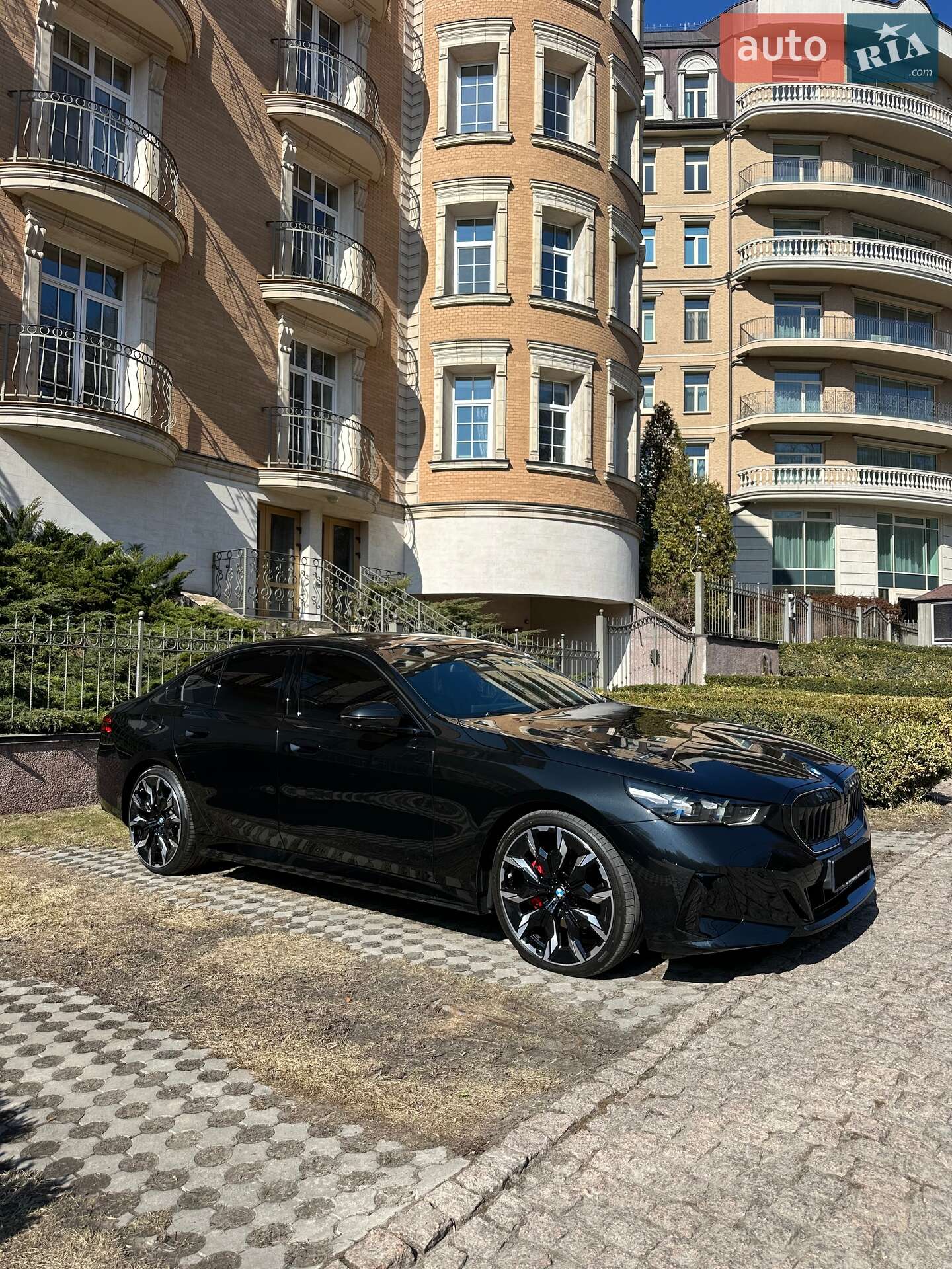 BMW 5 Series 2024 VIN WBA43FJ07RCS13515 фото оголошення 6 з 45