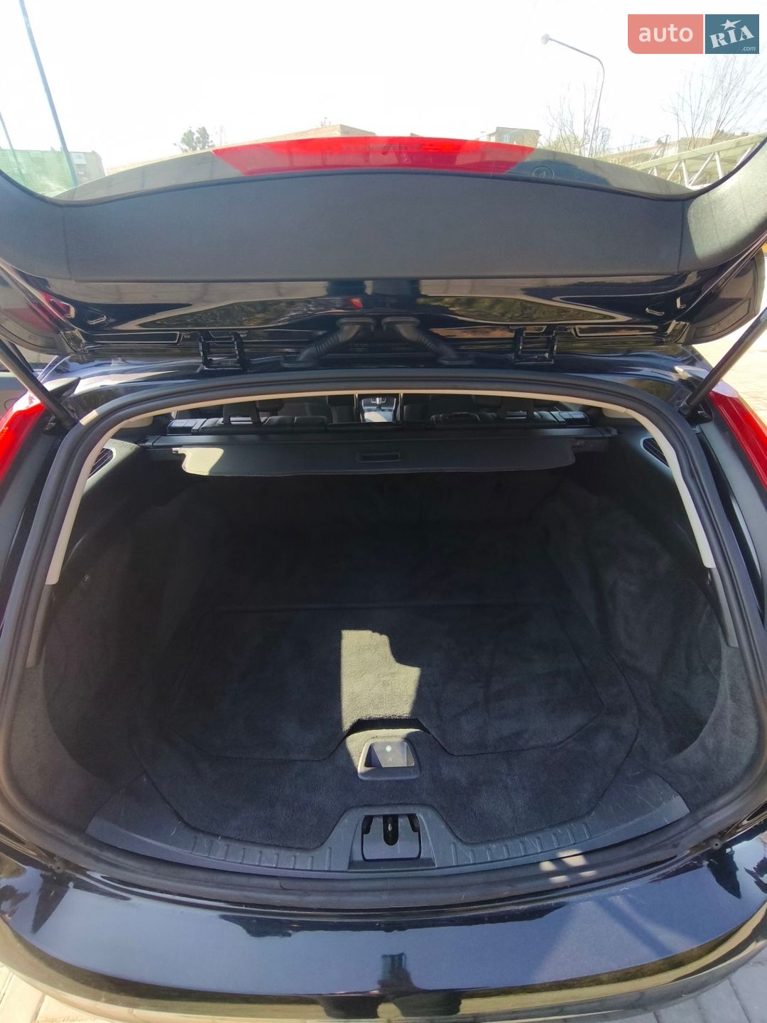 Volvo V60 2013 VIN YV1FW88A0D1139970 фото оголошення 12 з 36