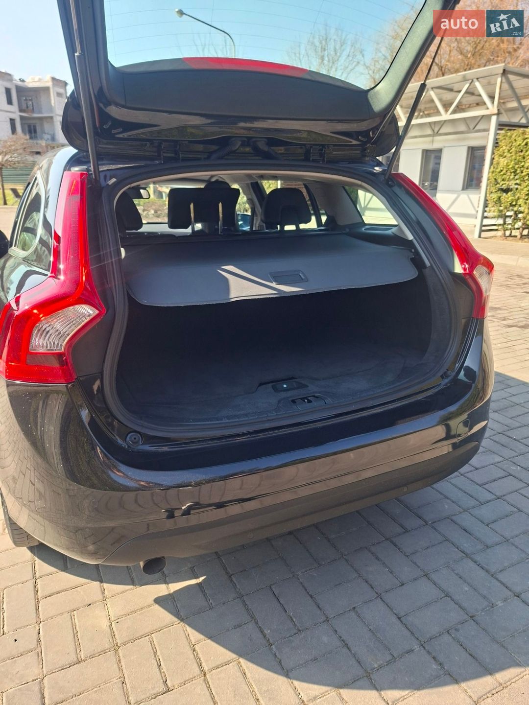 Volvo V60 2013 VIN YV1FW88A0D1139970 фото оголошення 13 з 36