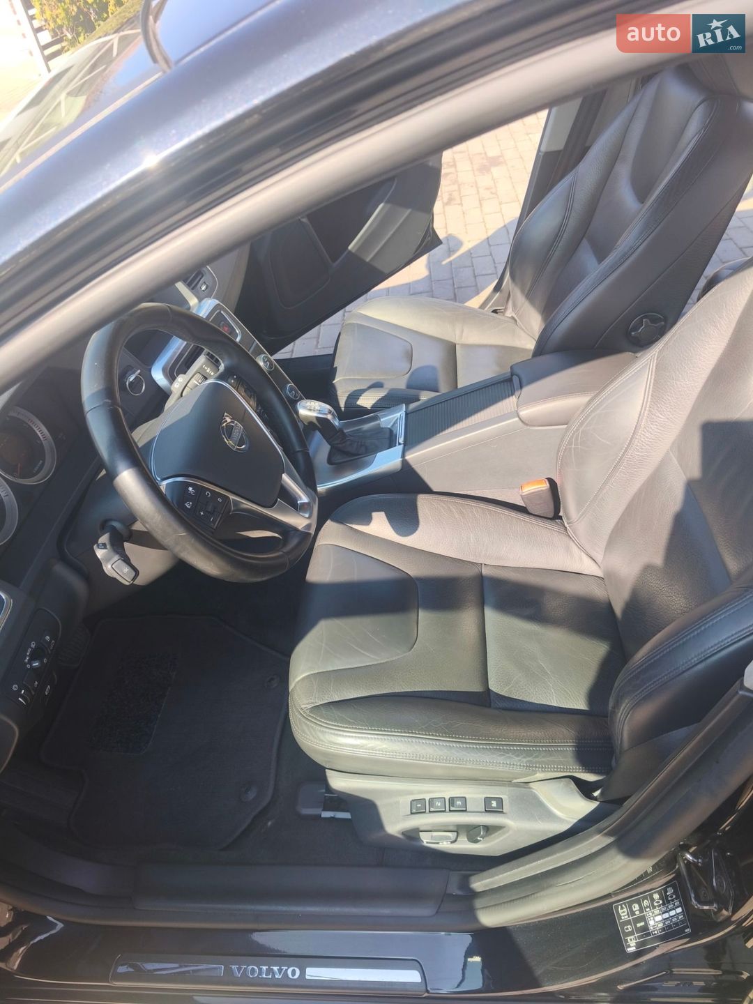 Volvo V60 2013 VIN YV1FW88A0D1139970 фото оголошення 15 з 36