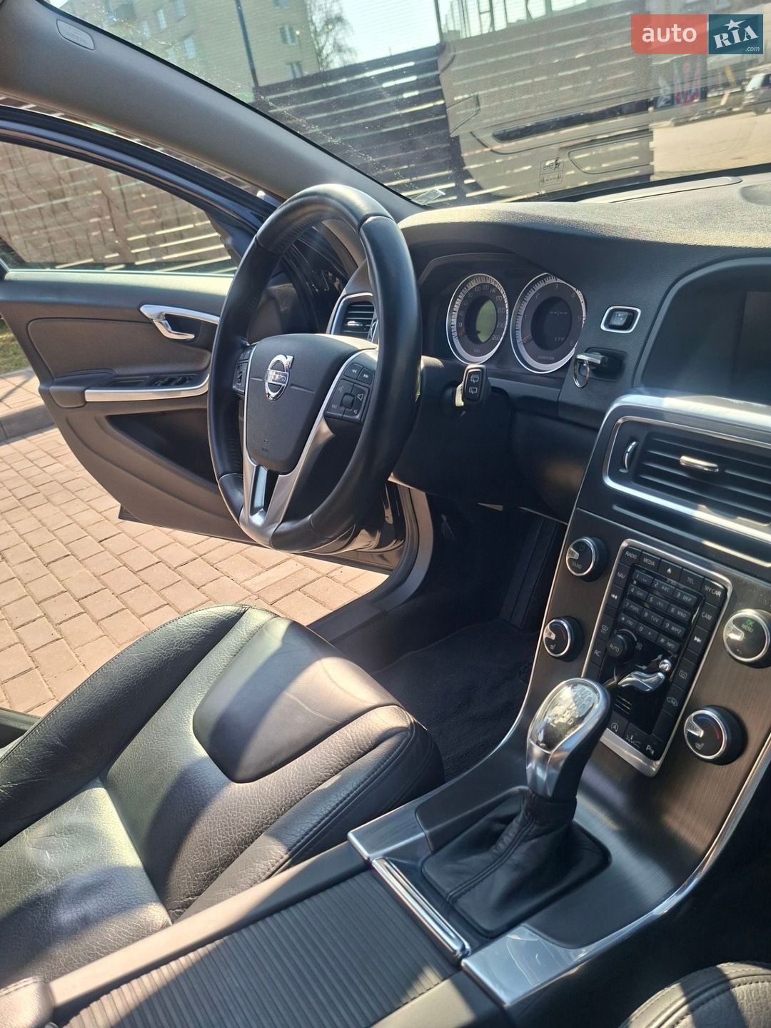 Volvo V60 2013 VIN YV1FW88A0D1139970 фото оголошення 18 з 36
