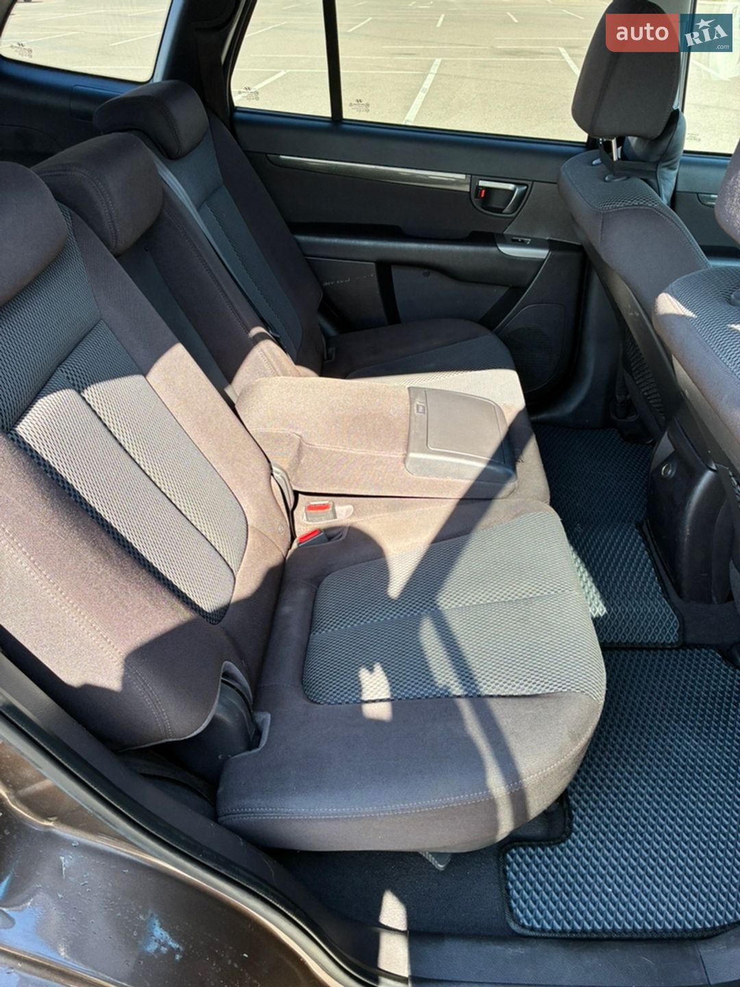 Hyundai Santa FE 2010 VIN KMHSH81XDBU693929 фото оголошення 22 з 31