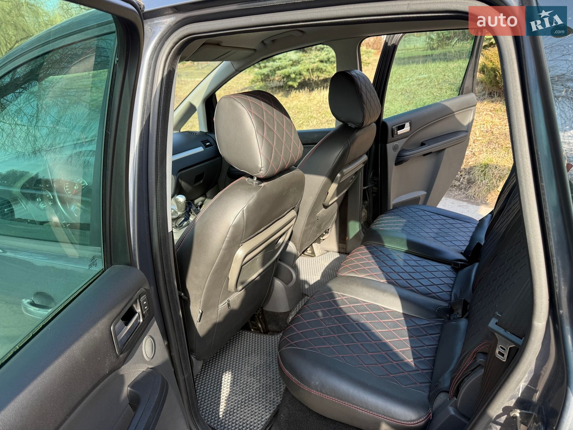 Ford Focus C-Max 2004 VIN WF0MXXGCDM4C31672 фото оголошення 6 з 7