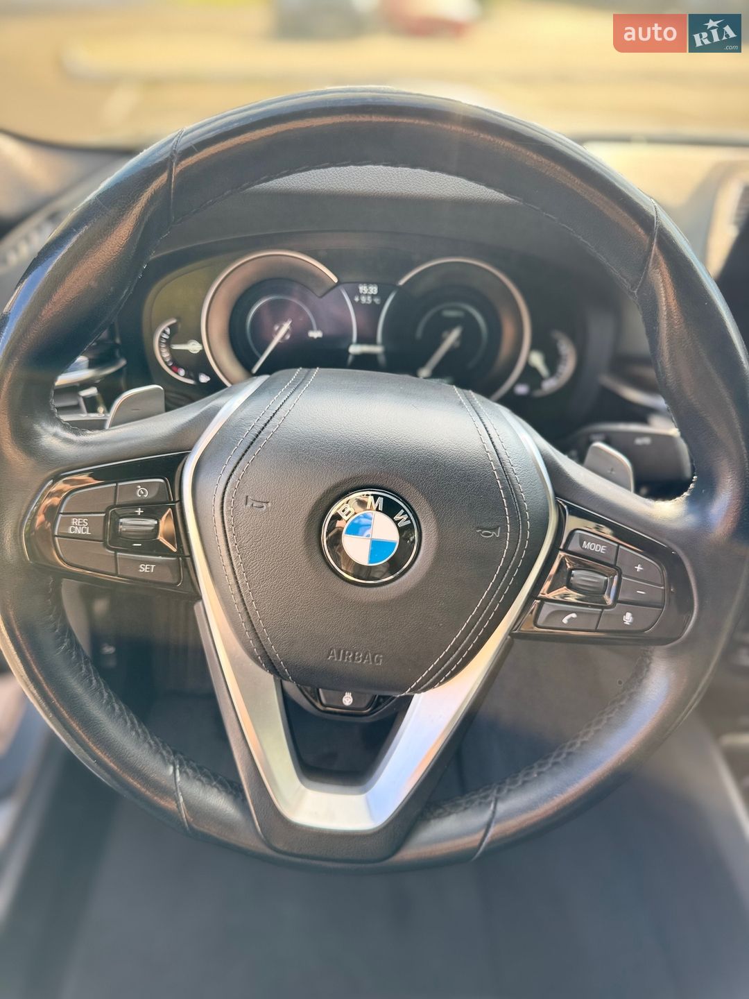 BMW 5 Series 2018 VIN WBAJB1C56KB375312 фото оголошення 9 з 14