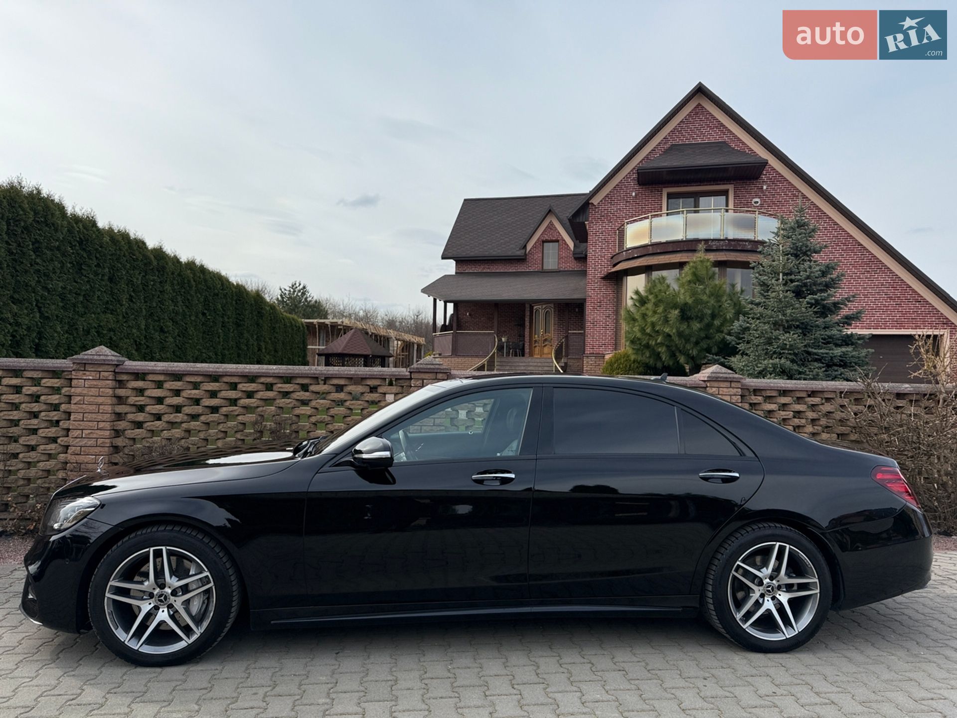 Mercedes-Benz S-Class 2017 VIN WDDUG6EB0JA373051 фото оголошення 3 з 23