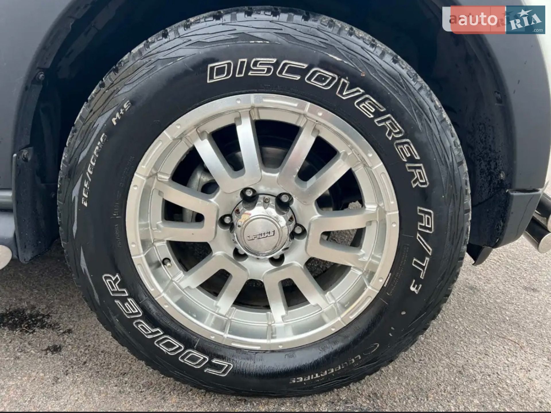 Mitsubishi Pajero 2010 VIN JMYMYV87WAJ714421 фото оголошення 24 з 25