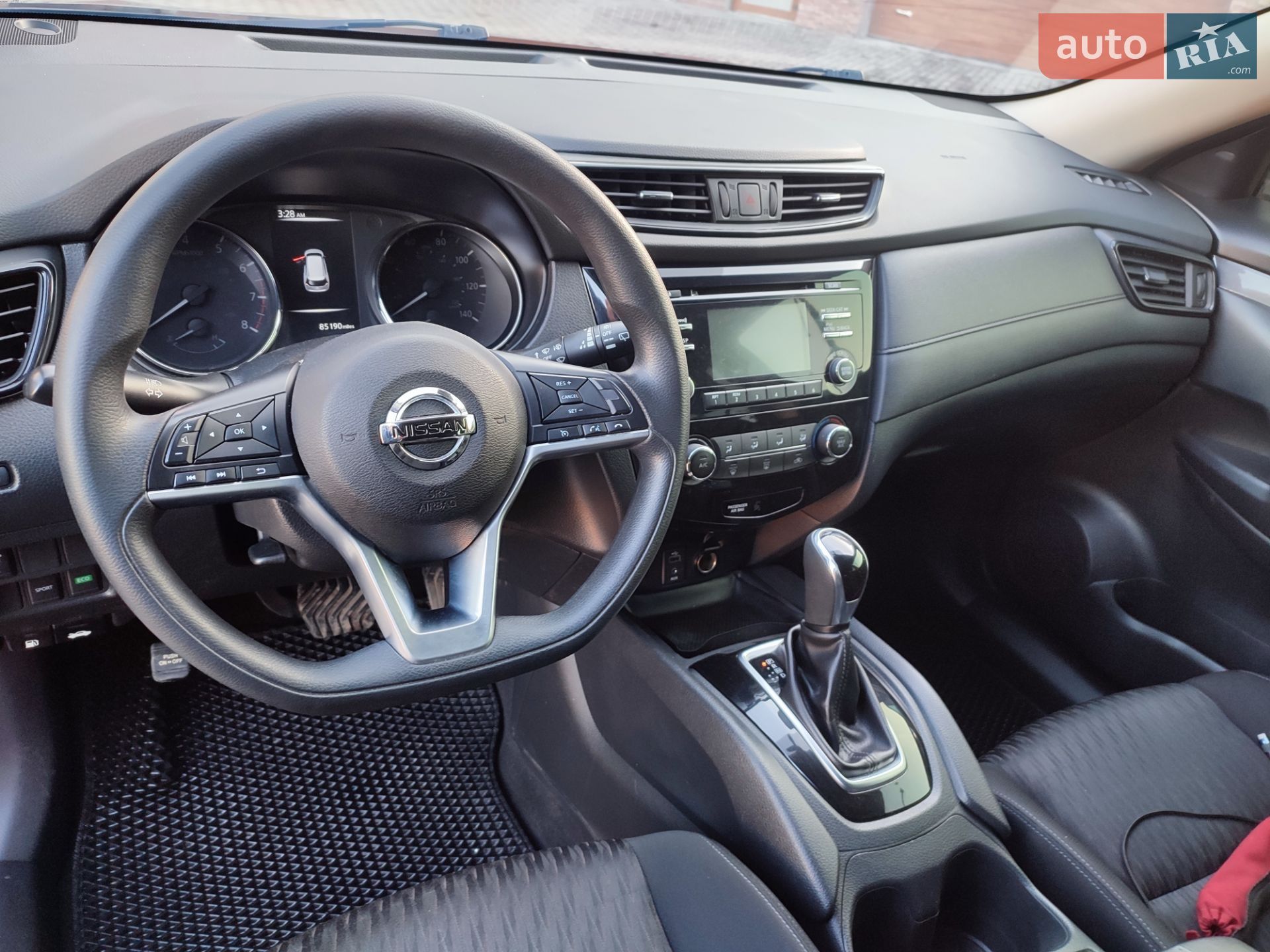 Nissan Rogue 2017 VIN KNMAT2MT8HP571217 фото оголошення 5 з 33