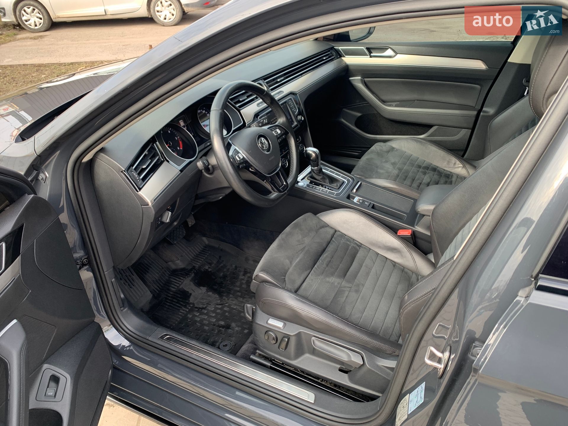 Volkswagen Passat 2016 VIN WVWZZZ3CZHE051389 фото оголошення 12 з 17